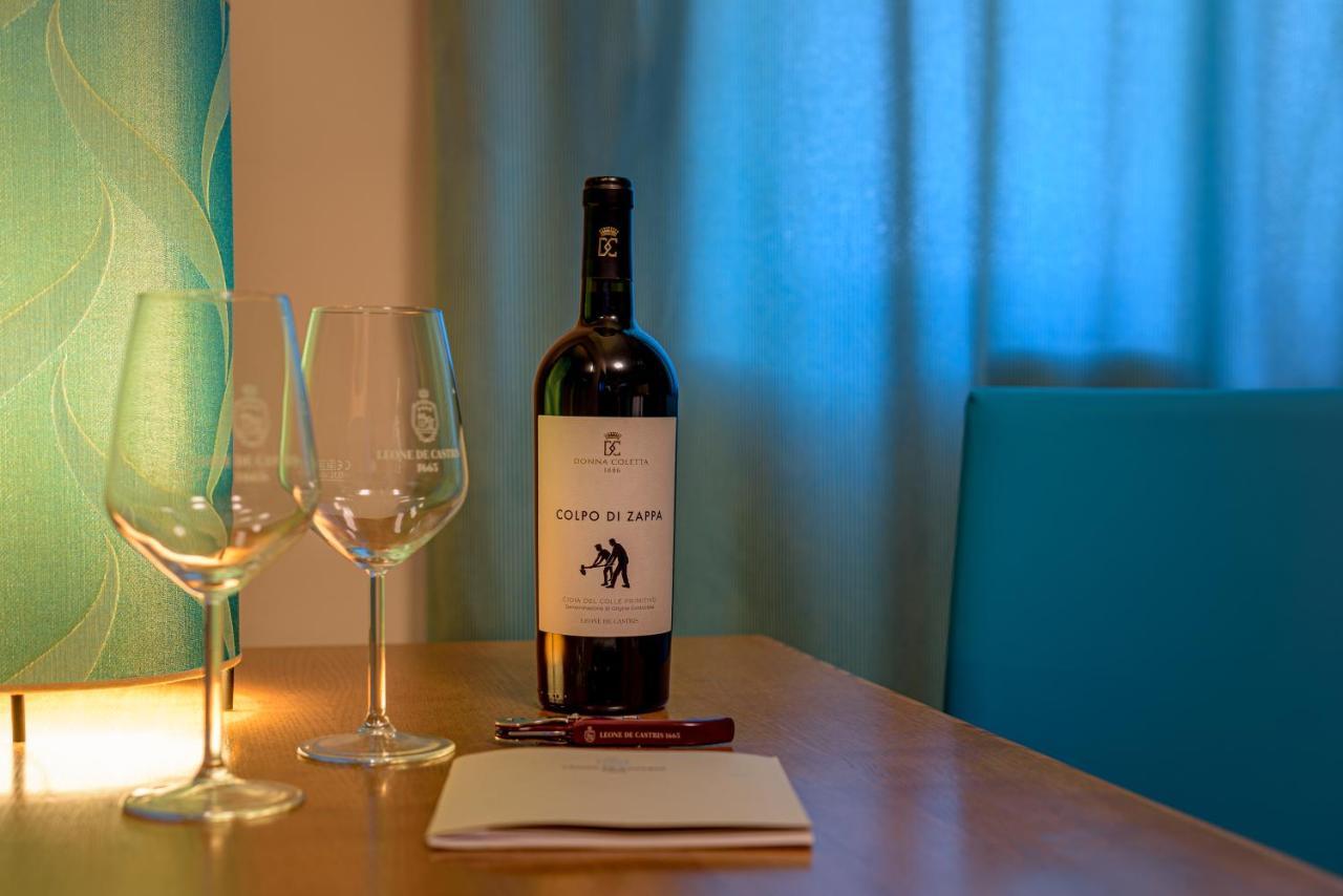 Leone De Castris Wine Hotel Salice Salentino Exterior photo