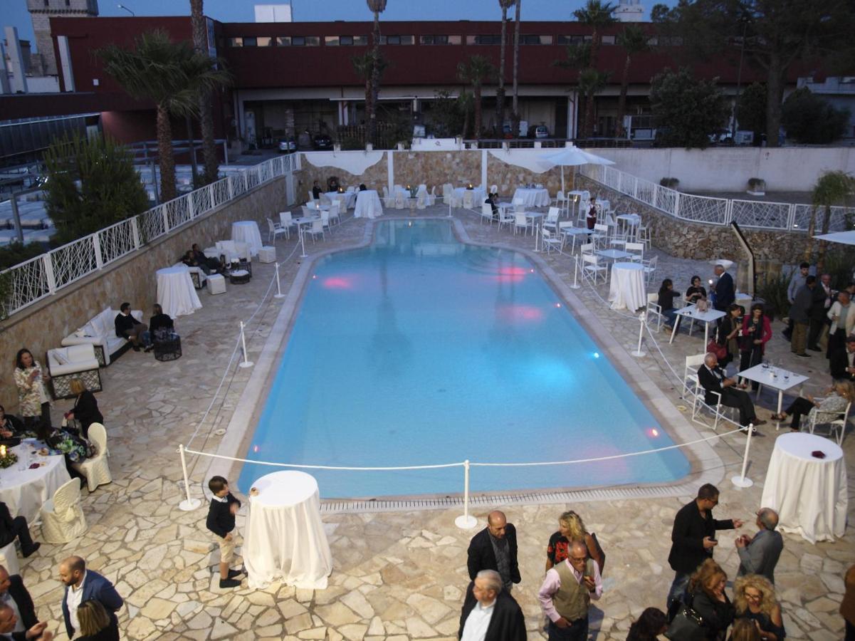 Leone De Castris Wine Hotel Salice Salentino Exterior photo